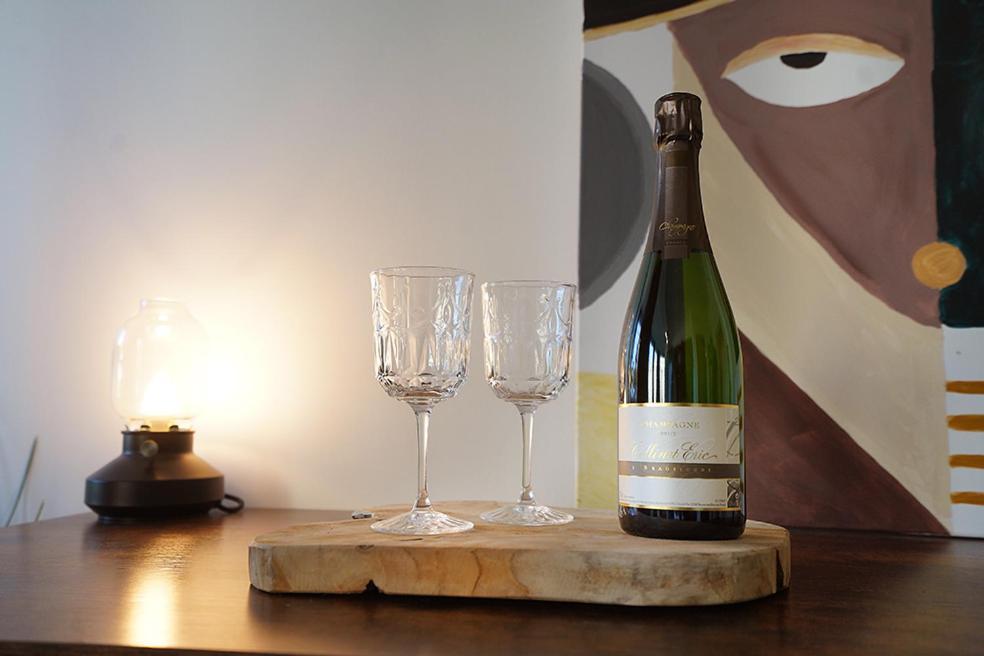V' Appart Spa Troyes Bagian luar foto