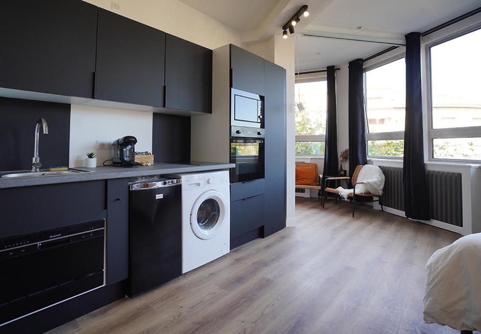 V' Appart Spa Troyes Bagian luar foto